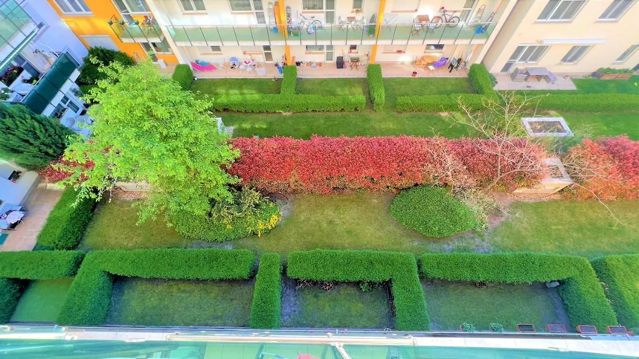 בודפשט Happy Living Apartment W Balcony 0*,  הונגריה