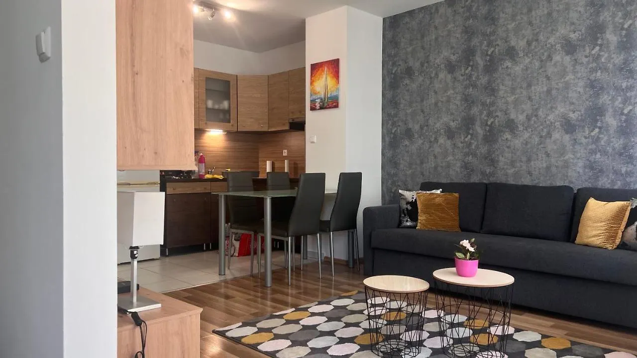 Happy Living Apartment W Balcony Budapest Hungría